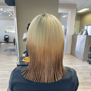 ショート TIDEHAIR JUNYAのヘアスタイル