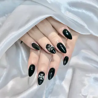 ネイル WISTERIA hayamiのネイルデザイン