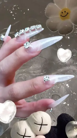 ネイル Lia所属・eri chan nailのネイルデザイン