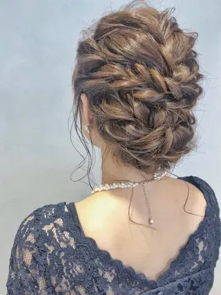 セミロング ヘアアレンジ cofy by melt所属・🍎みついじゅん🍏 ボブ指名No.1のヘアスタイル