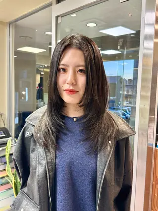 セミロング カラー ブリーチなしWカラー レイヤー/KOHNOのヘアスタイル