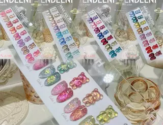 ネイル ✨Nailsalon Vi+✨のネイルデザイン