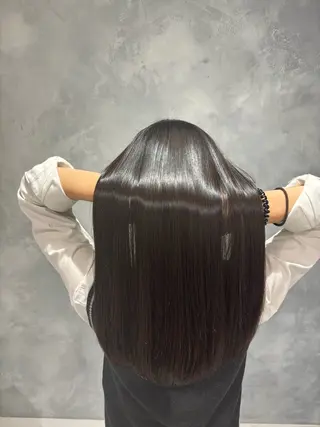 ロング 飯田 祥哉のヘアスタイル