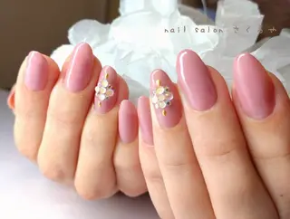 ネイル さくらや❤ パラジェル使用のネイルデザイン