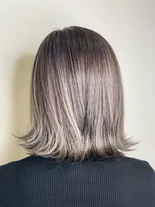 ショート カラー ヘアアレンジ ネイル マツエク・マツパ ブリーチ特化 / share 元太のヘアスタイル