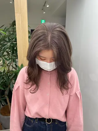 セミロング カラー 艶カラー 🤍🫧/makoのヘアスタイル