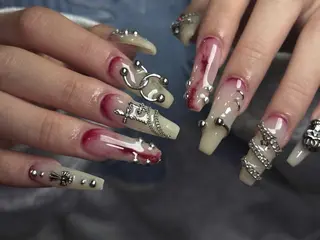 ネイル Dark honey スカルプ専門原宿店のネイルデザイン