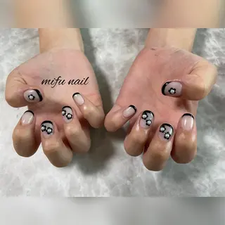 ショート ネイル 大田 美笛香のネイルデザイン