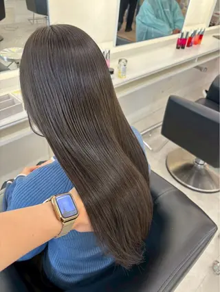 ロング カラー ParveMix 岡本えりかのヘアスタイル