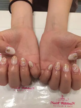 ネイル ネイルリボン 受付スタッフのネイルデザイン