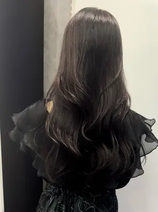 ロング カラー JEWIL SHIBUYAのヘアスタイル