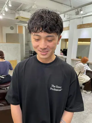 ショート パーマ メンズ パーマ/透明感カラー /ボブ/吉田一生のヘアスタイル