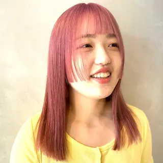 セミロング カラー デザインカラー/パー マ🦖外岡咲希🦖のヘアスタイル