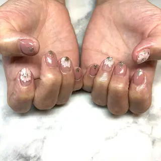 ネイル es nailのネイルデザイン