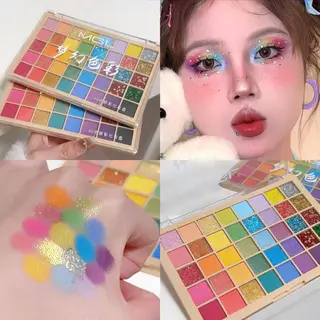 ASAKI Earthのヘアスタイル