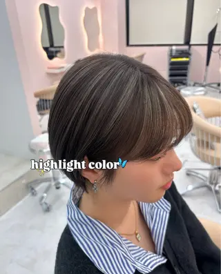 カラー YOLO 渋谷 nanamiのヘアスタイル