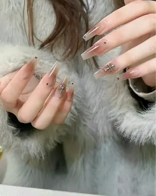 ネイル The one 井上のネイルデザイン