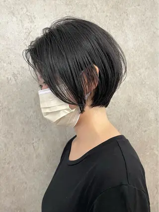 ショート ⭐ハイトーンブリーチ ミルクティーピンクのヘアスタイル