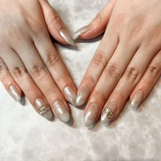 ネイル NAIL Salon IP所属・長谷川 奈緒美のネイルデザイン