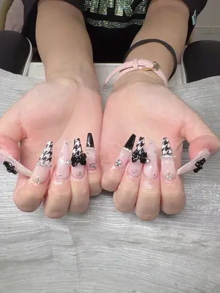 ネイル Lee Ainのネイルデザイン