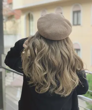 ロング カラー ヘアアレンジ BRAIDS💎愛子 大人ハイライト💎のヘアスタイル