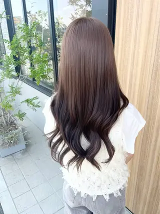 カラー 福島 果音のヘアスタイル