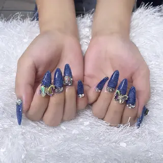 ネイル u1salon所属・ゆい ユイのネイルデザイン