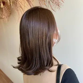 ミディアム 清原 里菜のヘアスタイル