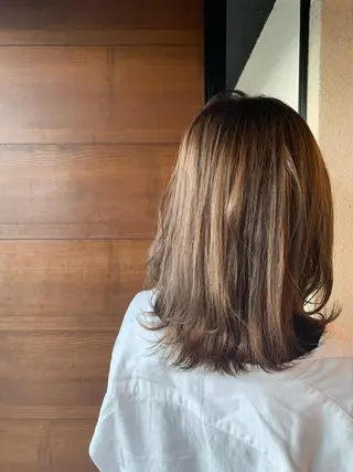 ミディアム 悠 亜のマツエク・マツパデザイン