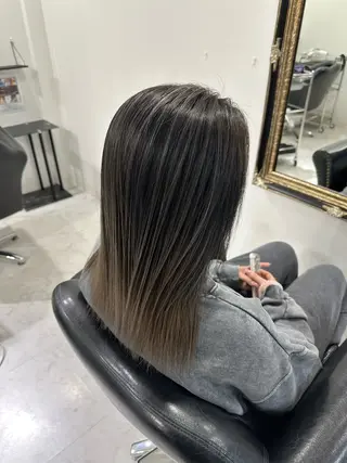 ミディアム 岡崎/レイヤーカット ／縮毛矯正/美髪のヘアスタイル