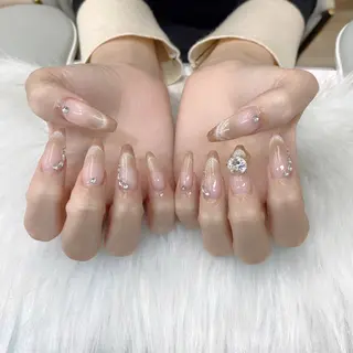 ネイル LETHI LINHのネイルデザイン