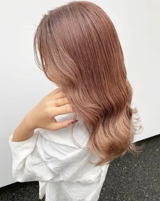 セミロング カラー ヘアアレンジ 韓国風×透明感カラー 髪質改善オタベシンヤのヘアスタイル