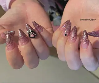 ネイル Spiky とうげ ふうかのネイルデザイン