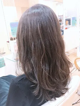 ロング パーマ 関口 友菜のヘアスタイル