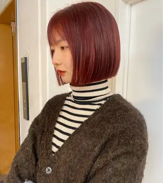 ショート カラー tomu/大名/艶髪 髪質改善/透明感のヘアスタイル