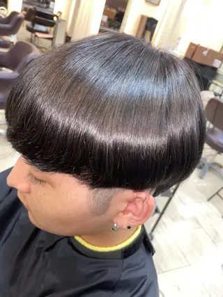 カラー メンズ 東田 篤希のヘアスタイル