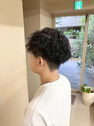 パーマ メンズ メンズパーマ/ 岩本遼のヘアスタイル