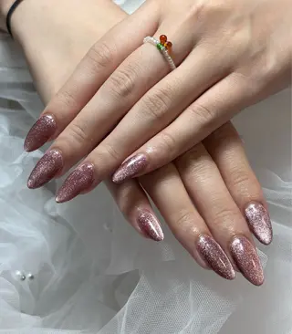 ネイル 三本 綾奈のネイルデザイン