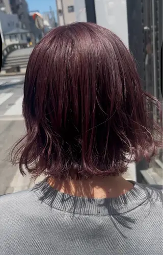 ショート カラー 東村 桃花のヘアスタイル