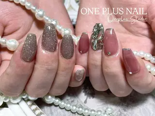 ネイル One plus StudioNailのネイルデザイン