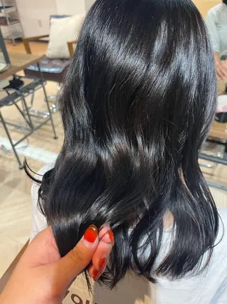 カラー BROOK.ブルック所属・奥野 涼香のヘアスタイル