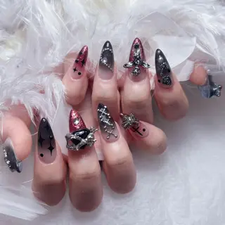 ネイル DEMAIN- 🌹のネイルデザイン