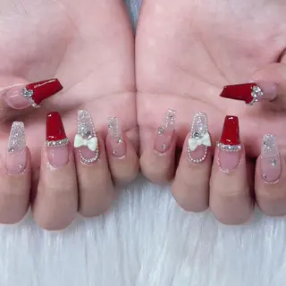 ネイル Diamond NAIL💝のネイルデザイン