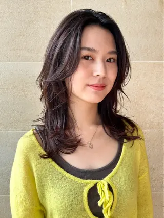 セミロング パーマ 有賀 颯天のヘアスタイル