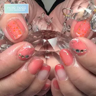 ネイル 占いができるネイルサロン「ネイルベル」所属・さいとう りなのネイルデザイン