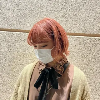 ミディアム カラー HIKARI🐈⬛ レイヤー×デザインのヘアスタイル