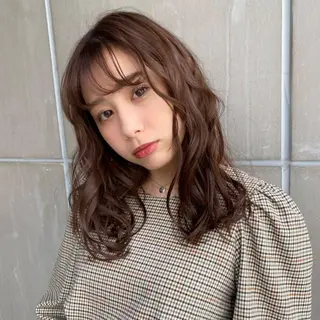 セミロング カラー たなか ちあきのヘアスタイル