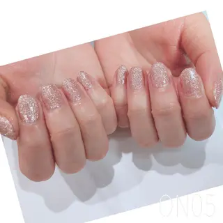 ネイル 園 寛子 （ネイリスト）のネイルデザイン