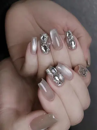 ネイル AB マツエクネイルサロンのネイルデザイン