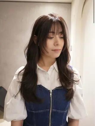 ロング 🐻清水 佑麻のヘアスタイル